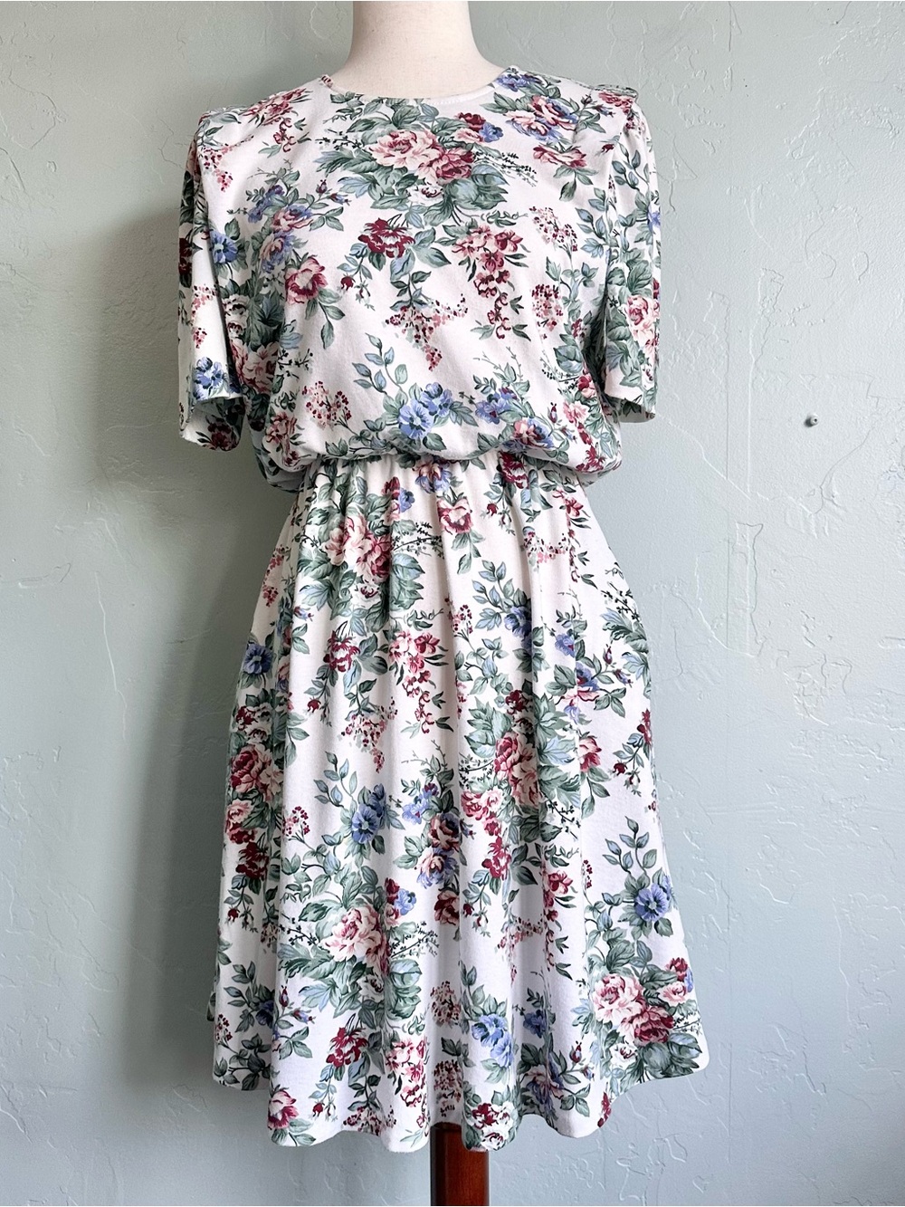 Vintage 80's Stuart Alan Floral Short-Sleeve Pocket Dress Size 8 Cottagecore